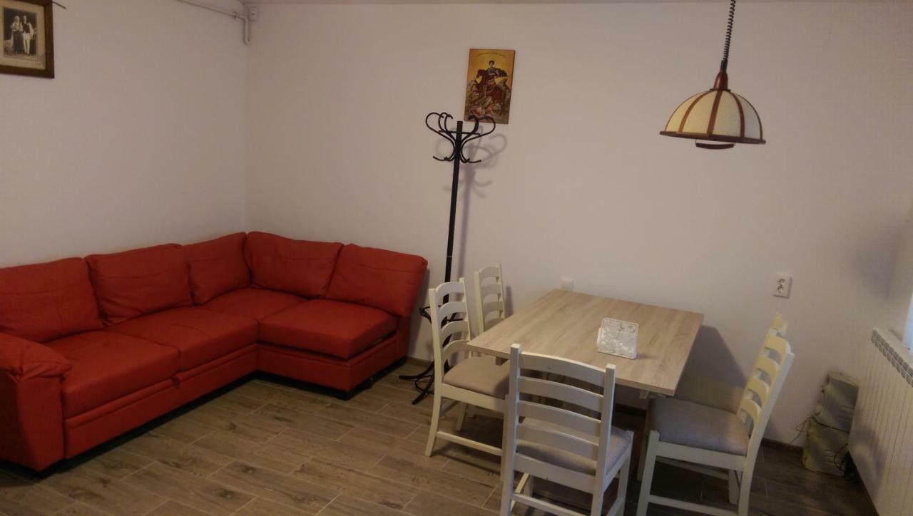 Aterman Apartment'S Sinca Veche Екстериор снимка
