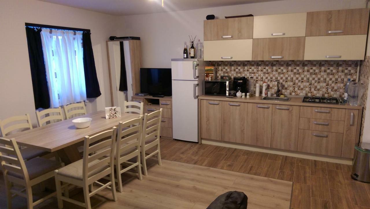Aterman Apartment'S Sinca Veche Екстериор снимка